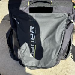 Bauer Rolling Hockey Bag