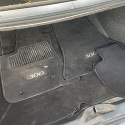Chrysler 300 Floor Mats 