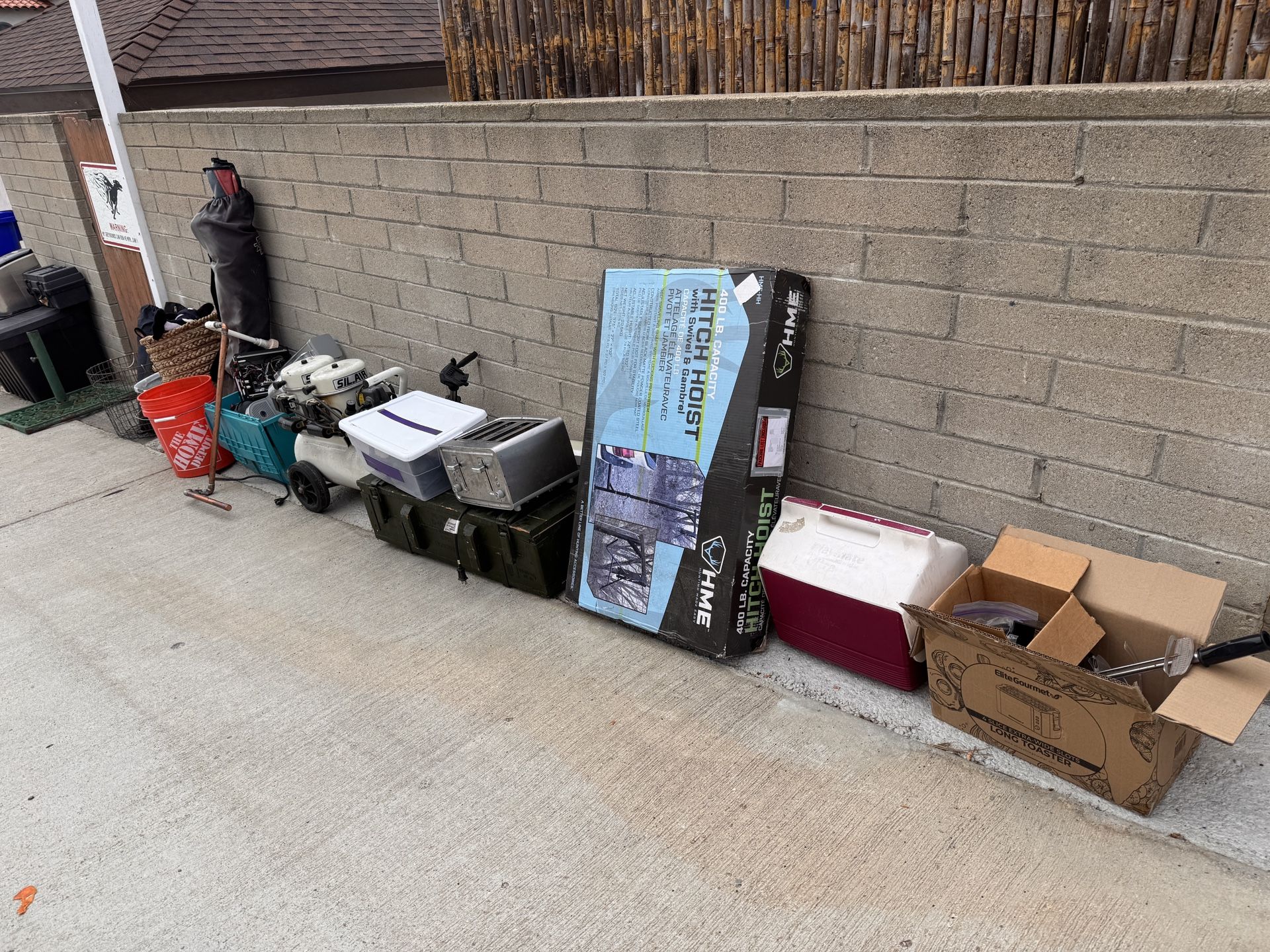 Free Stuff. ***************