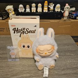 Labubu Have A Seat "Zizi"