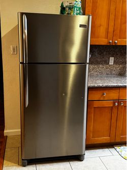 Frigidaire gallery refrigerator