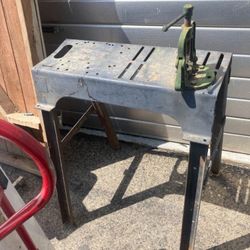 Metal Base For Power Tool Vice