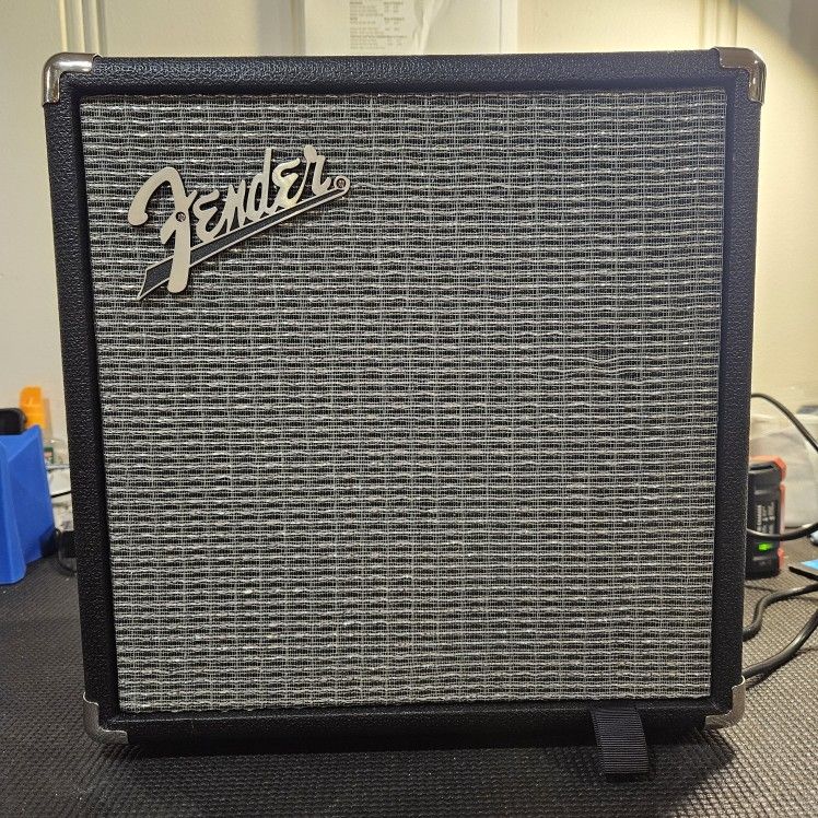 Fender Rumble 15 Bass Amp