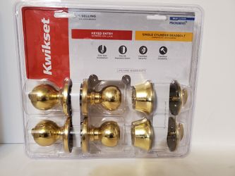 Kwikset 2 Pack Entry Door & Deadbolt Set Polished Brass 