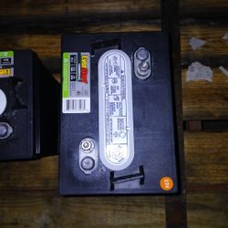 6 Volt Golf Cart Batteries ×2