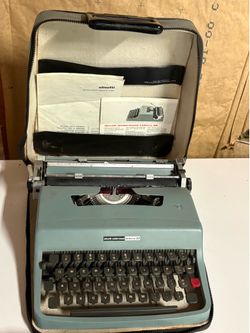1968 Olivetti underwood