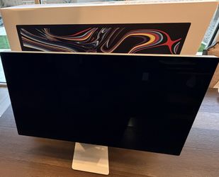Apple Studio Display