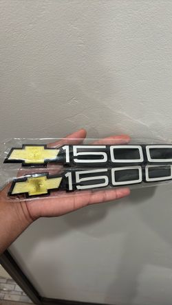 OBS Chevy 1500 emblem