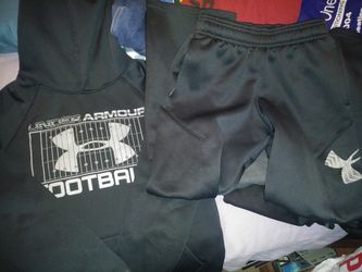 Kids under armor outfit. Hoodie kids medium. Hoodie is perfect and oants have a tiny hole in the knee.