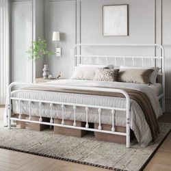 Classic Metal Platform Bed Frame Mattress Foundation with Victorian Style Iron-Art Headboard/Footboard/Under Bed Storage/No Box Spring Needed/King Siz