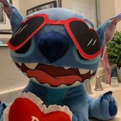 Disney STITCH BE MINE VALENTINE 17” 