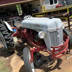 1947 Ford Tractor N9