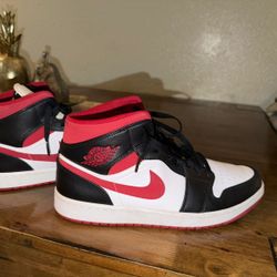 Jorda1 Gym Red Black White 10.5