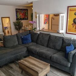 Charcoal 2 Piece Right Arm Facing Queen Sleeper Sectional