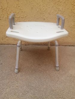 ℍ𝕒𝕟𝕕𝕚 ℂ𝕙𝕒𝕚𝕣/ ℙ𝕣𝕚𝕔𝕖 $5 𝔹𝕦𝕔𝕜𝕤 /𝕡𝕚𝕔𝕜 𝕌𝕡 𝕆𝕟𝕝𝕪