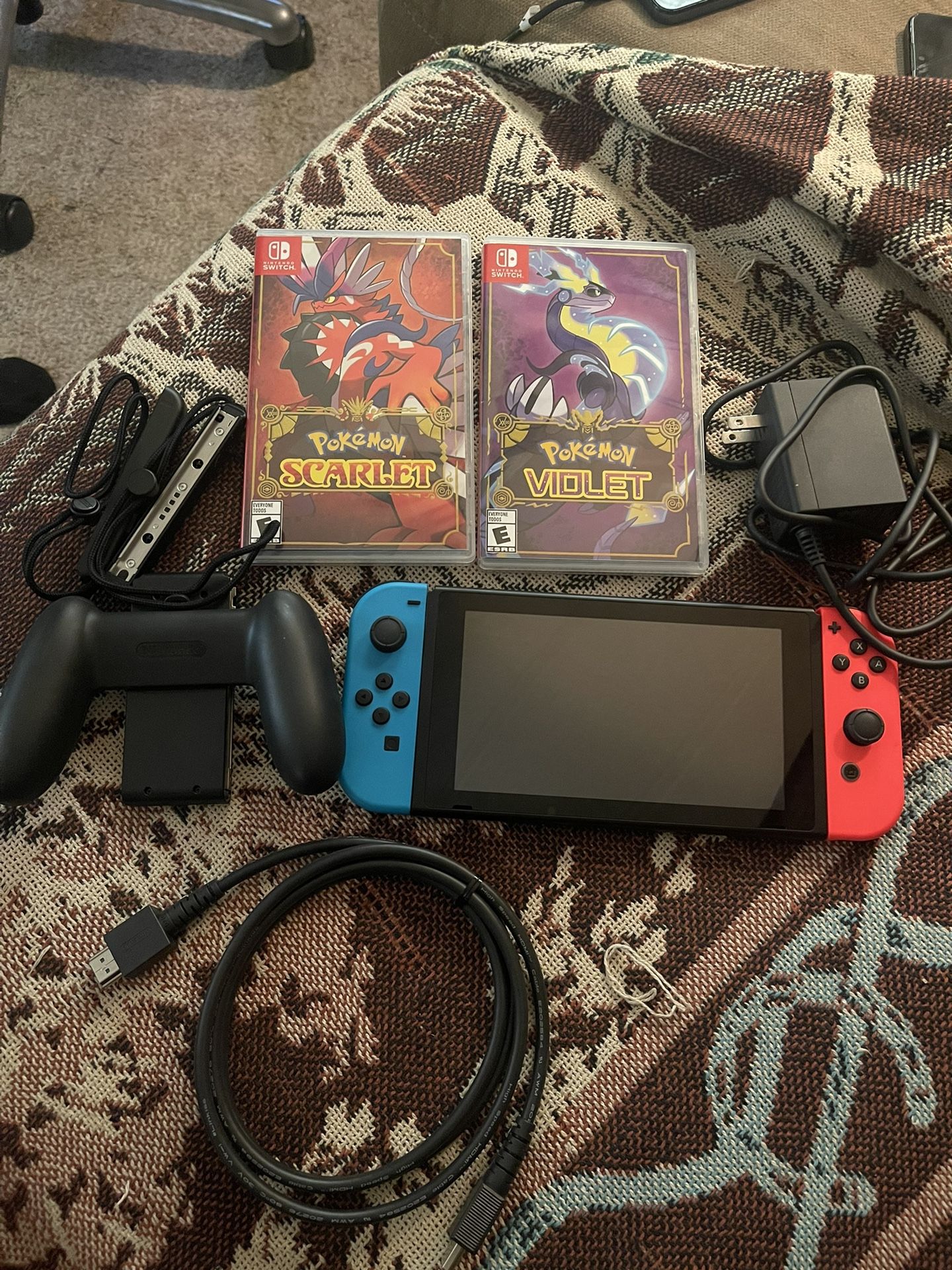 Nintendo Switch & Pokémon Violet & Scarlet Games