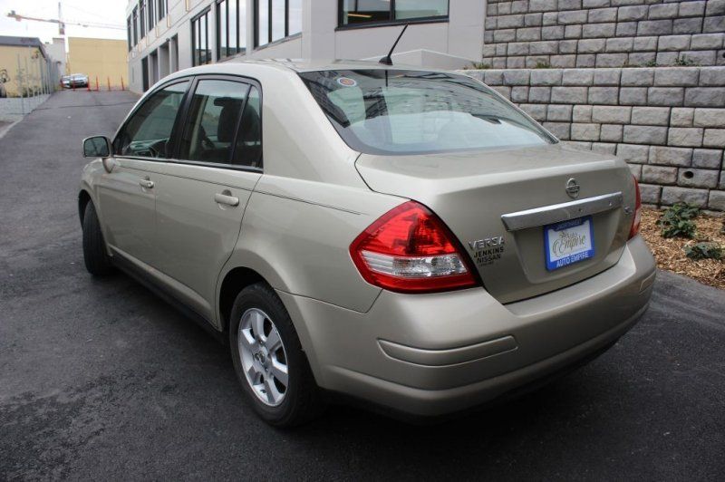 2009 Nissan Versa