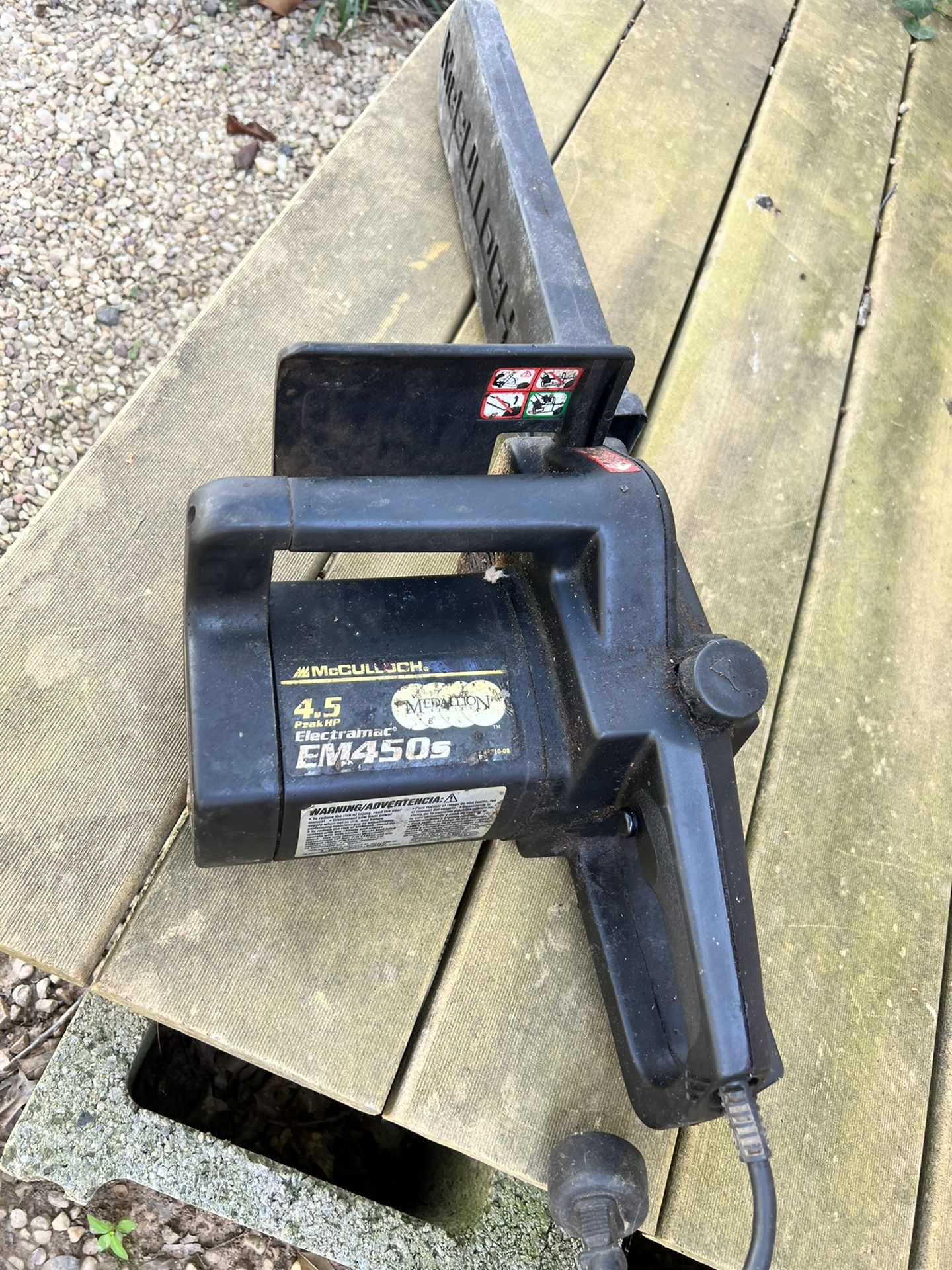 McCulloch 4.5 Hp , EM450s Medallion Electric Chainsaw