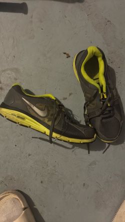 Women Nike 7y