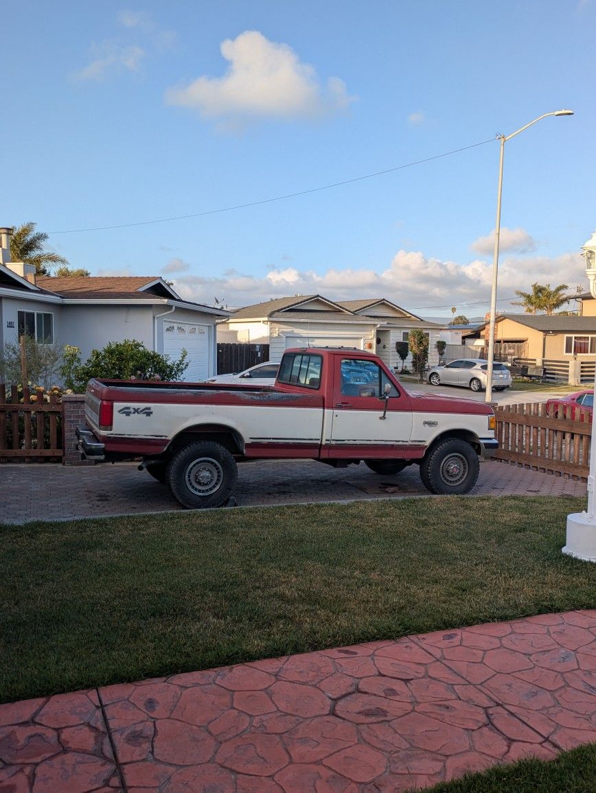 90 F250 4x4 Auto.