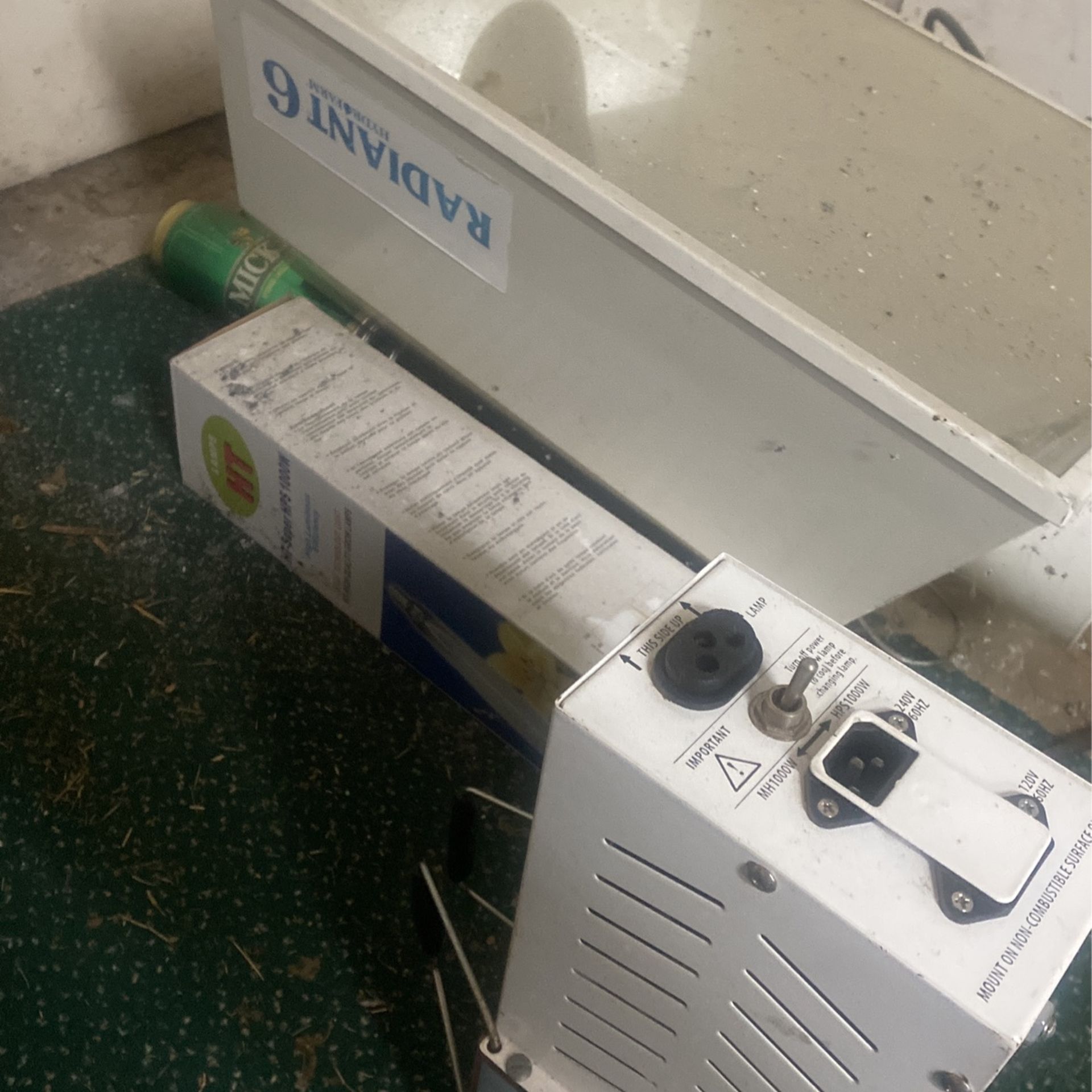 1,000 watt grow equipment, dual switchable ballasts for Sale in Rancho