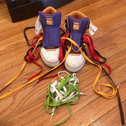 Puma Sneakers Colorful With Lots Of Laces Size 6