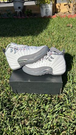 JORDAN 11 RETRO DARK GREY