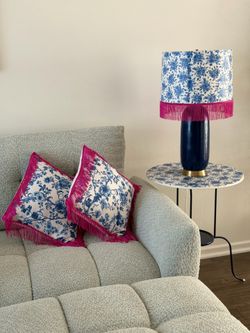Home Decor Set - Lamp, Side Table,  2 pillows