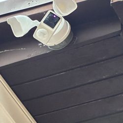Wyze Floodlight Camera V2