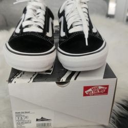 Vans 7.5 Men's Slightly Used Like New $60