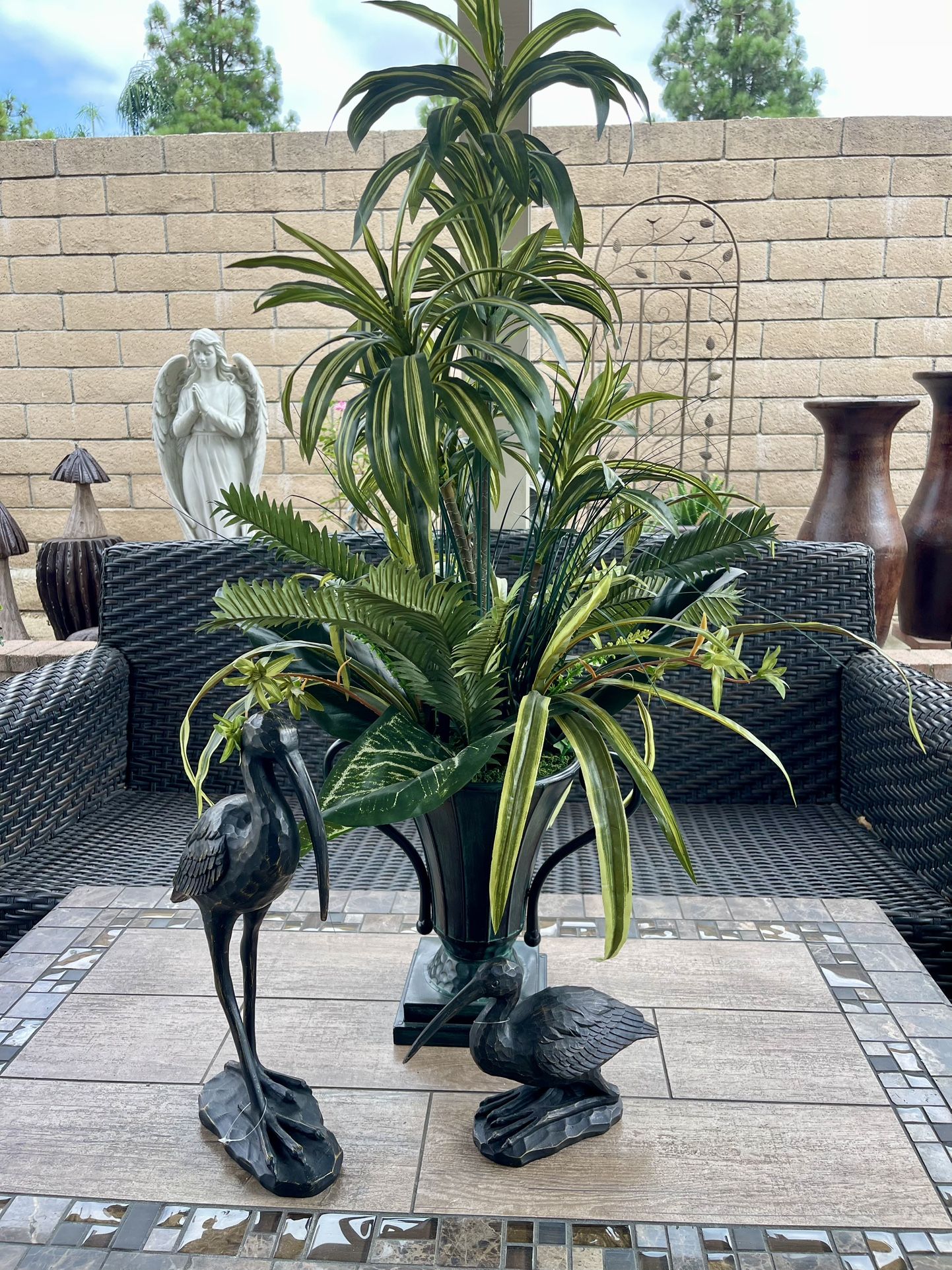Outdoor Or Indoor Decor Good Quality Arrangement