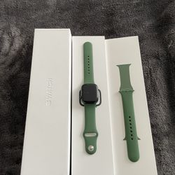 Apple Watch Series 7 (GPS)