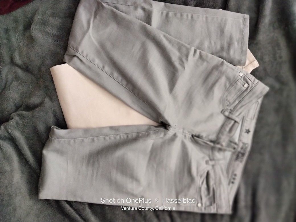 Women's Celebrity Pink