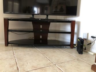 TV Stand (no TV) 