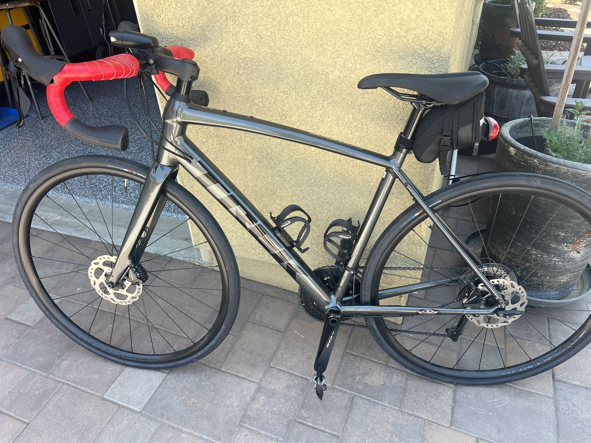 Trek Domane AL 5