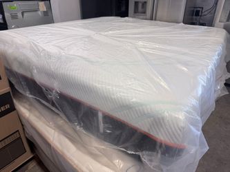 🔥BIG SALE🔥KING MATTRESS TEMPURPEDIC PROADAPT FIRM 1.0🔥