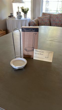The Pampered Chef Spoon Rest