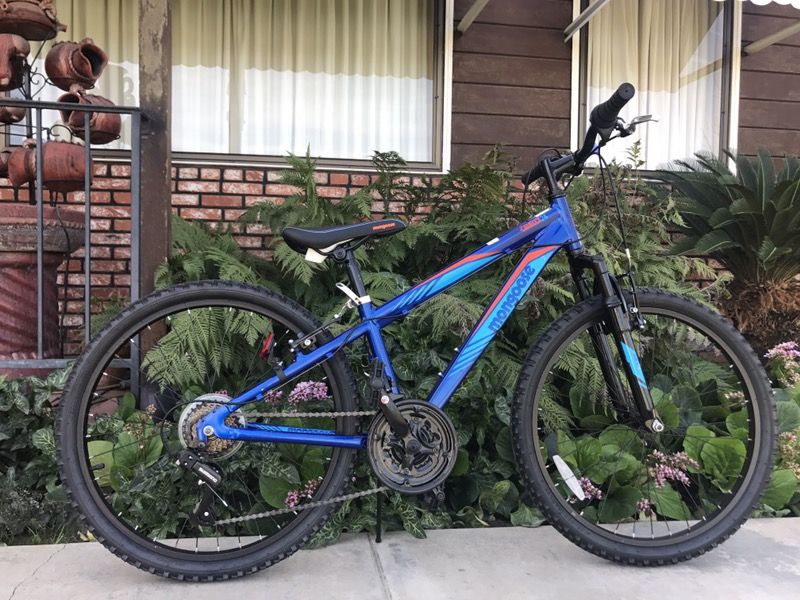 Mongoose camrock cheap 24