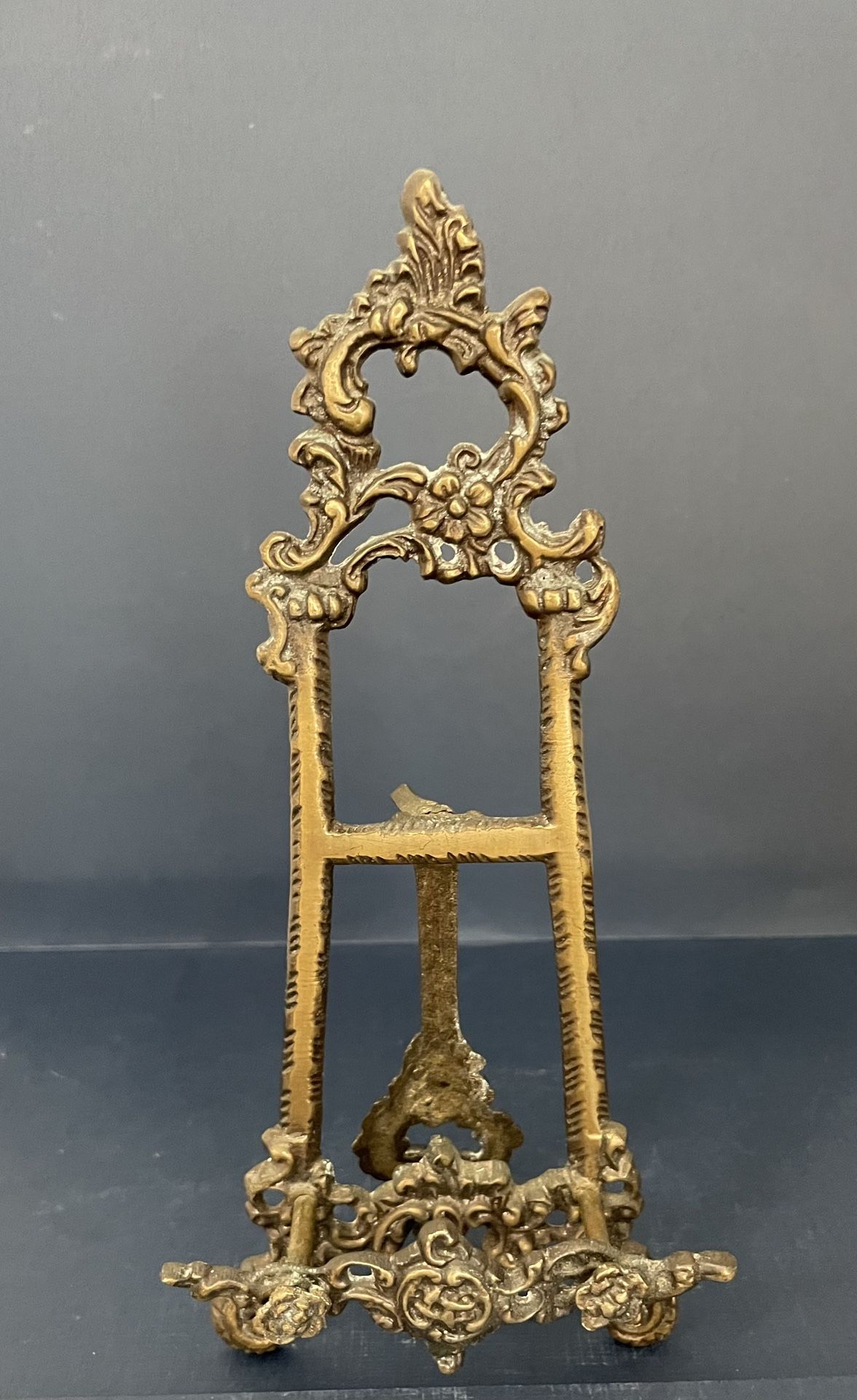 Beautiful Solid Brass Ornate Easel