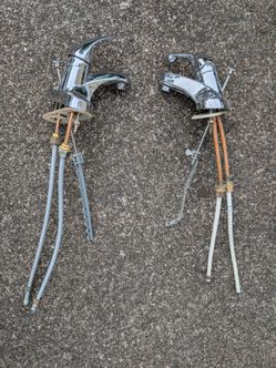 Bathroom faucets (2)