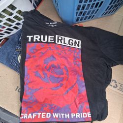 True Religion Mens Xl Tshirt