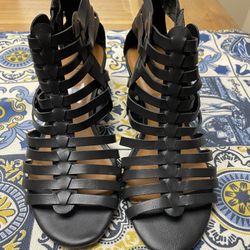 Wedged Sandal Size 5