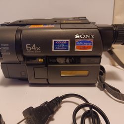 Sony Handycam Video8 XR 8mm Camcorder 