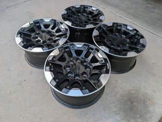 18x9 stock wheels of 2024 gmc hummer EV