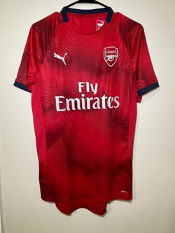 Arsenal training jersey men’s size medium