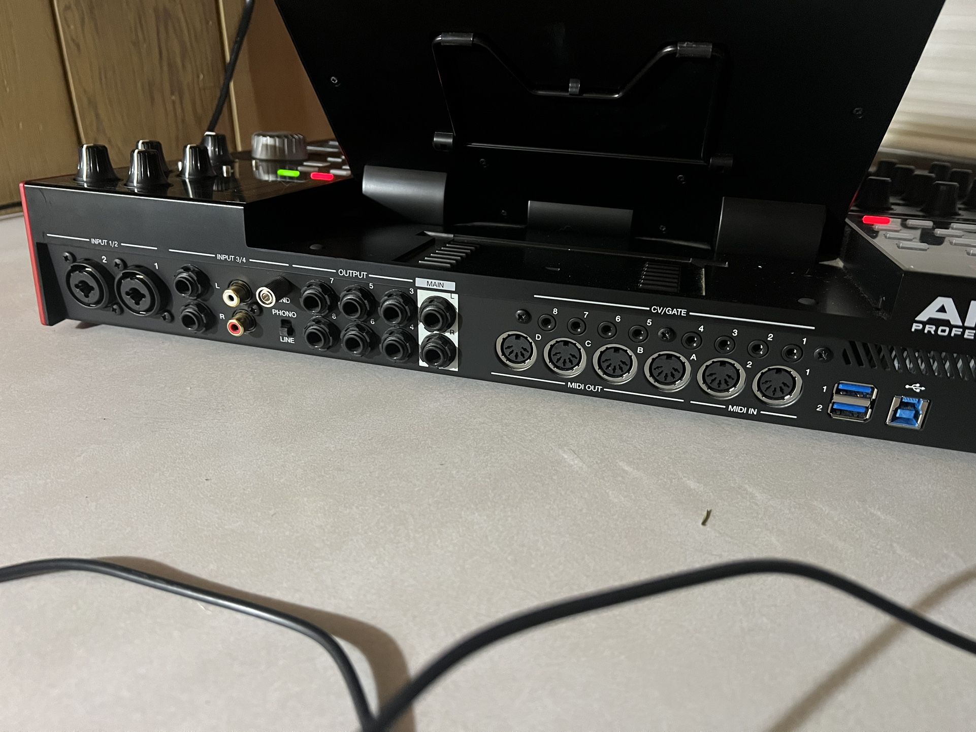 AKAI MPC X