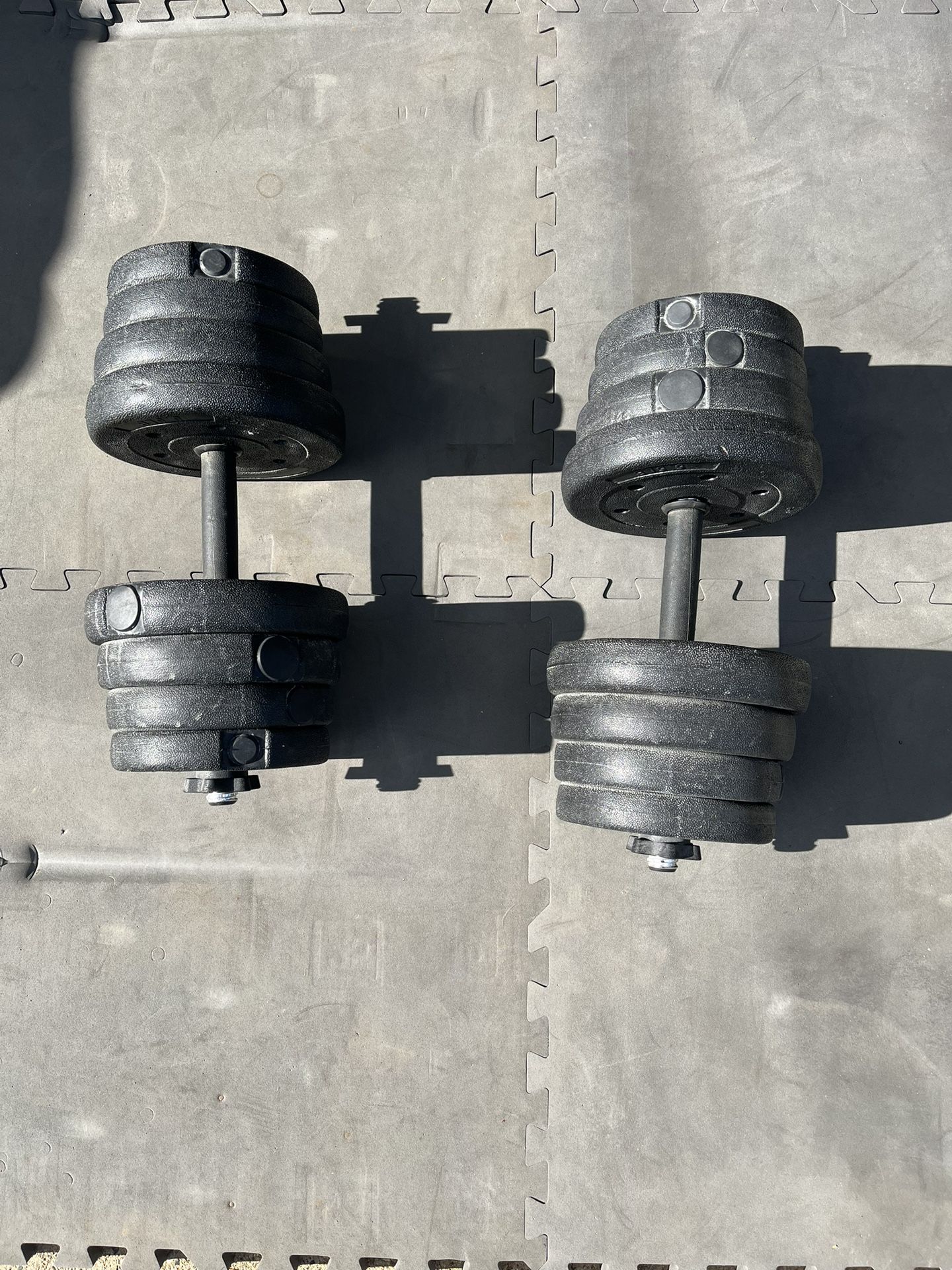 Adjustable Dumbbells Only $50! 70 Lbs Total Weight