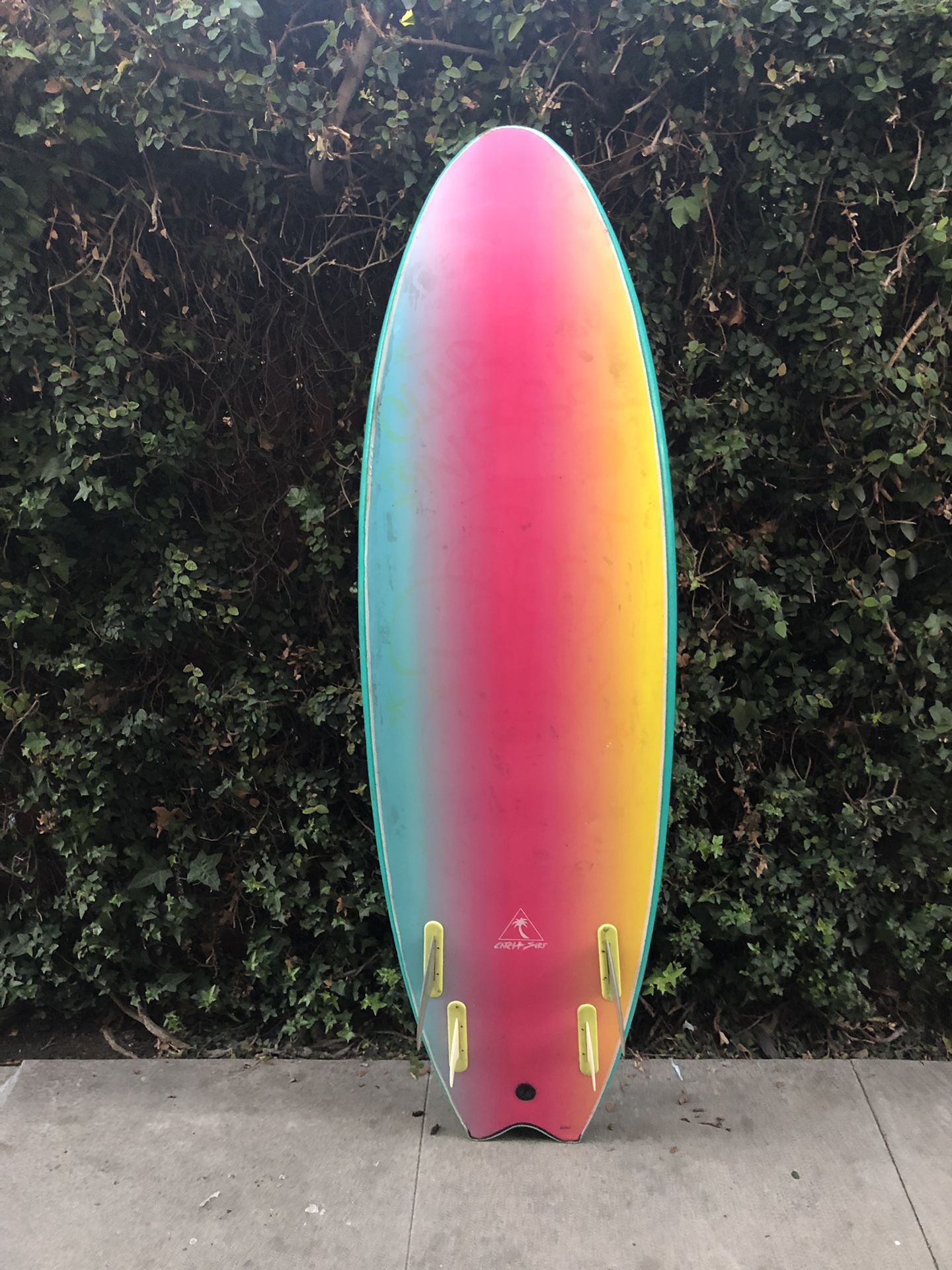 6’ Odysea skipper quad surfboard - fins included