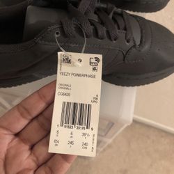 Yeezy Powerphase Calabasas, Size 6.5