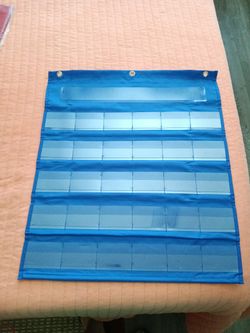 Lakeshore Blue Space -Saver Pocket Chart (22 & 1/2 X 20)(Clear Title Clear Pockets Holder)(3 X 2 Clear Pockets)